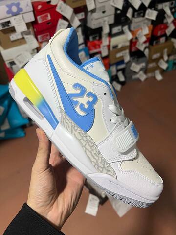 Jordan Air Jordan Legacy 312 Low FJ7223 141 White Blue Yellow EU 44 Sneaker - Men's (BS-87344)