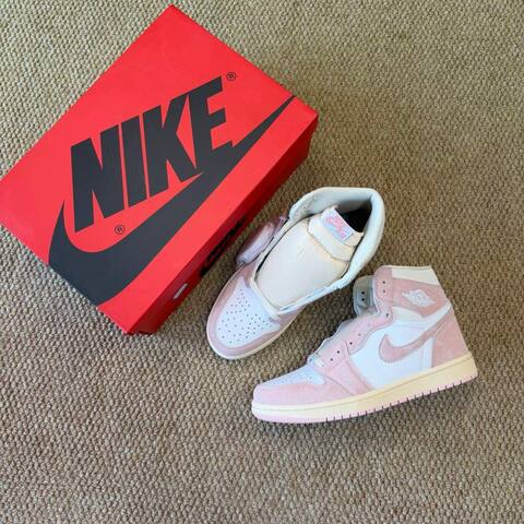 Jordan Air Jordan 1 High OG FD2596-600 White Pink Sail Cream EU 41 Basketball Shoe - Men's (BS-87218)