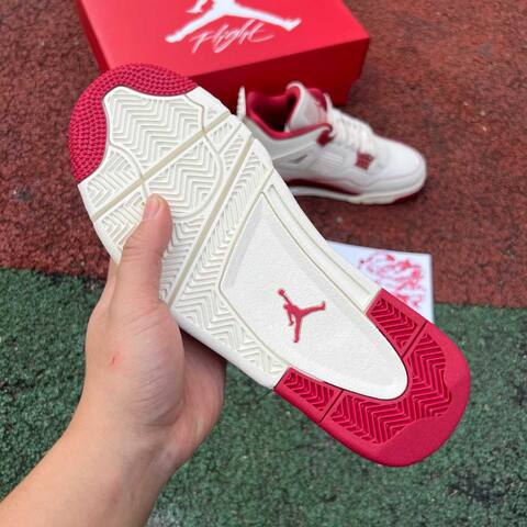 Jordan Air Jordan 4 Retro HV0823-108 Pale Ivory Sierra Red Tough Red EU 41 Basketball Shoe - Men's (BS-87269)