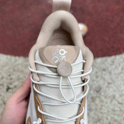 On Cloudsolo 3WF30604615 Dark Sand Cream US 5 EU 36 UK 3 JP 22 Running Shoe Running Sneakers - Women's (BS-86767)