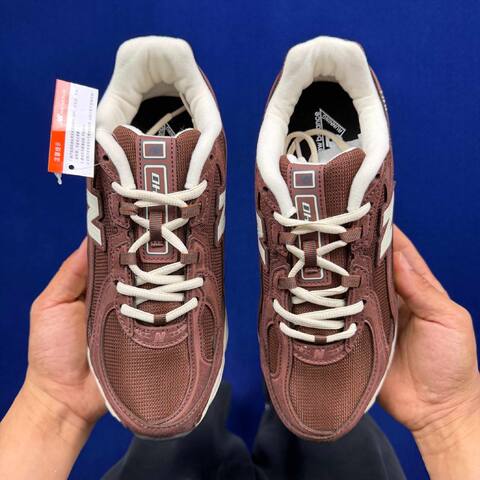 New Balance 740 U740TL2 Brown Cream Dark Grey EU 40 Training Shoe - Men's (BS-87081)