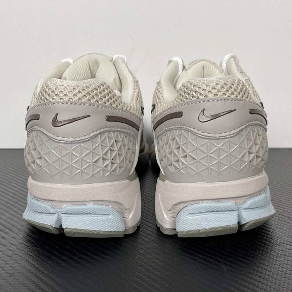 Nike Zoom Vomero 5 FZ3653-104 Light Orewood Brown/Phantom/Olive/White running