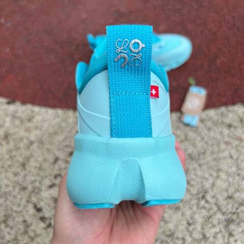 LOEWE x On Cloudsolo 3WF30601748 Turquoise Light Blue US 7 EU 38 UK 5 JP 24 Running Shoe Running Sneakers - Women's (BS-86760)