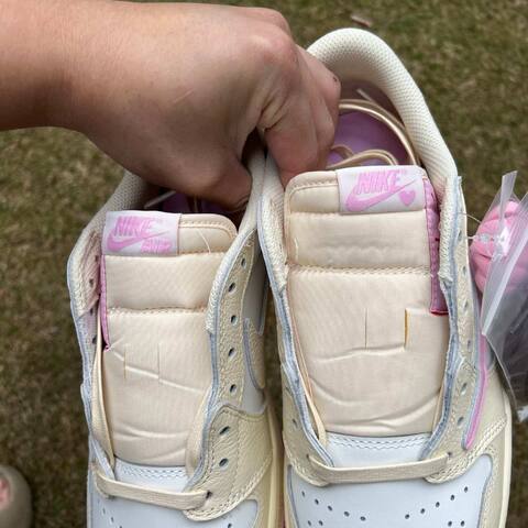 Jordan Air Jordan 1 Low OG SP Travis Scott IQ7604 100 Muslin Shy Pink Sail EU 42 Sneaker - Men's (BS-87154)