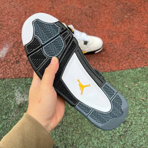 Jordan Air Jordan 4 Retro IO2463 102 White Tour Yellow Black EUR 42 Basketball Shoe - Men's (BS-87267)