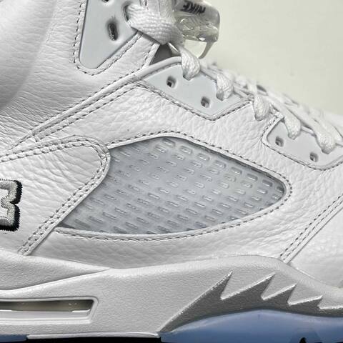 Jordan Air Jordan 5 HQ7978-103 White Metallic Silver Black Blue Basketball Shoe (BS-87293)