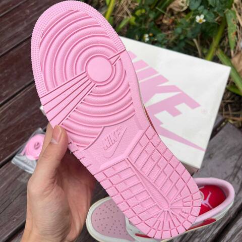 Jordan Air Jordan 1 Low OG SP IQ7604 101 Sail Tropical Pink Shy Pink EU 41 Sneaker - Men's (BS-87177)