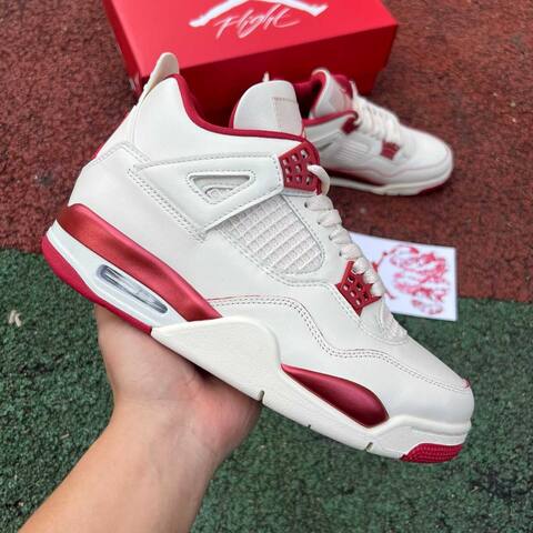 Jordan Air Jordan 4 Retro HV0823-108 Pale Ivory Sierra Red Tough Red EU 41 Basketball Shoe - Men's (BS-87269)