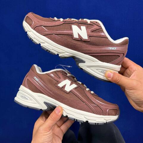 New Balance 740 U740TL2 Brown Cream Dark Grey EU 40 Training Shoe - Men's (BS-87081)