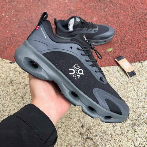 LOEWE x On Cloudsolo 3 WF30660553 Black Dark Gray US 8 5 EU 42 UK 8 JP 26 5 Running Shoe Running Sneakers - Men's (BS-86763)