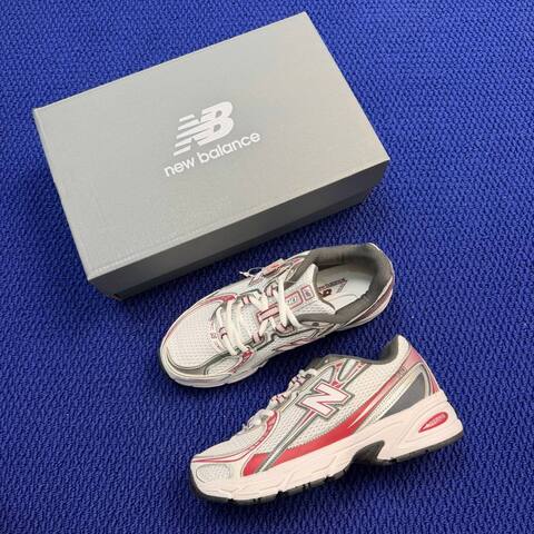New Balance U740RD2 740 White Red Grey Black USA 6 5 UK 6 EUR 39 5 Training Shoe - Women's (BS-87100)