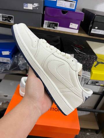 Jordan Air Jordan 1 Low Travis Scott x Doraemon x Louis Vuitton DZ2688-004 Sail Navy Blue White Sneaker (BS-87195)