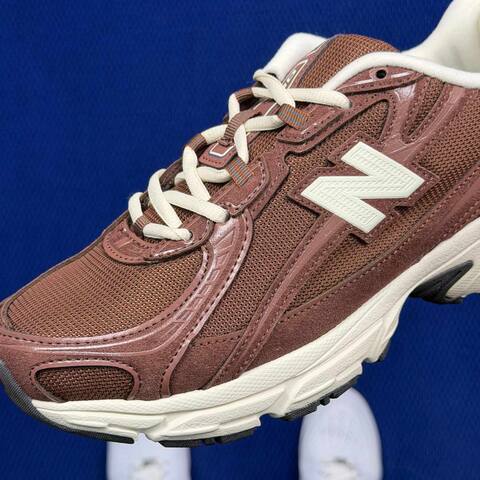 New Balance 740 U740TL2 Brown Cream Dark Grey EU 40 Training Shoe - Men's (BS-87081)