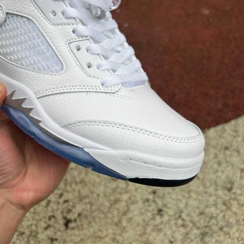 Jordan Air Jordan 5 Retro Sngl Dy HQ7978 103 White Metallic Silver Blue Black US 8 5 UK 7 5 EUR 42 26 5cm BR 40 Basketball Shoe - Men's (BS-87292)