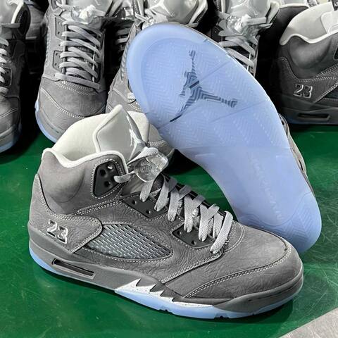 Jordan Air Jordan 5 DD0587-002 Wolf Grey White Ice Blue Basketball Shoe (BS-87288)