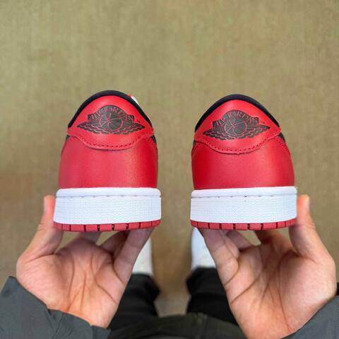 Jordan Air Jordan 1 Retro Low OG HQ6998-600 White Red Black EU 41 Sneaker - Men's (BS-87198)