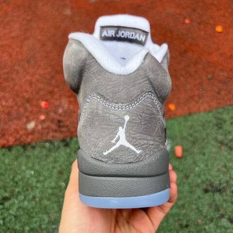 Jordan Air Jordan 5 Retro DD0587 002 Light Graphite White Wolf Grey EU 36 Basketball Shoe - Women's (BS-87295)