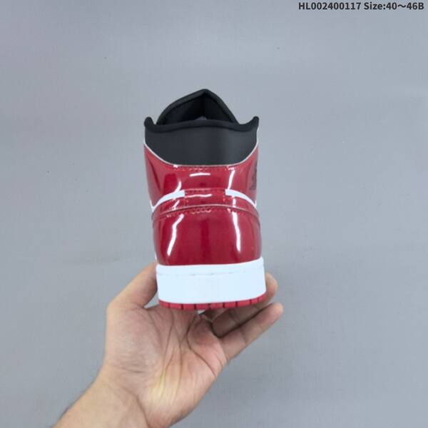 Jordan Air Jordan 1 Mid black/red/white EU 40-46 basketball