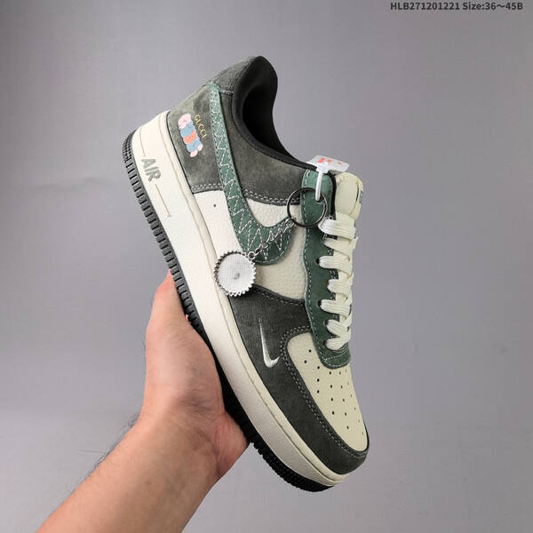 Nike Air Force 1 07 lifestyle