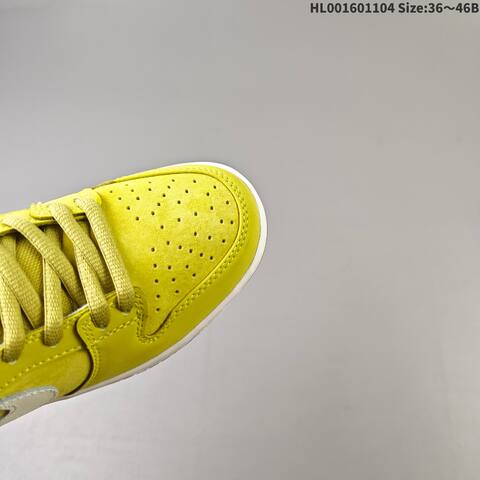 Nike SB Dunk Low Pro ISO Orange Label Saturn Gold Lifestyle (BS-63891)