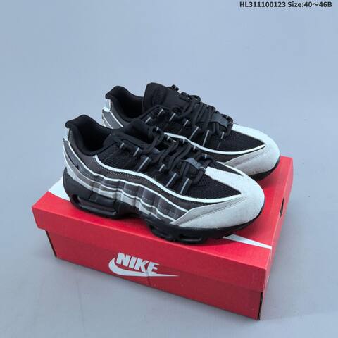 Nike Air Max 95 White Green Red Black EU 40-46 Running Shoe - Men's (BS-61810)