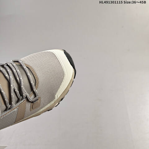 On Running Cloudrock Low WP Khaki Beige Off White Black EU 36-45 Trail Shoe Trail Running Sneakers - Unisex (BS-69813)