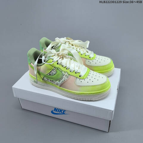 NIKE AIR FORCE 1 07 LV8 ZH0316-0 Lifestyle (BS-62350)