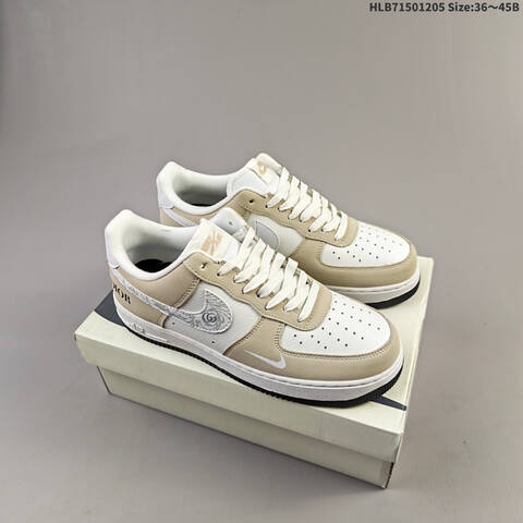 150 NIKE AIR FORCE 1 07 LX DQ662 Lifestyle (BS-62818)