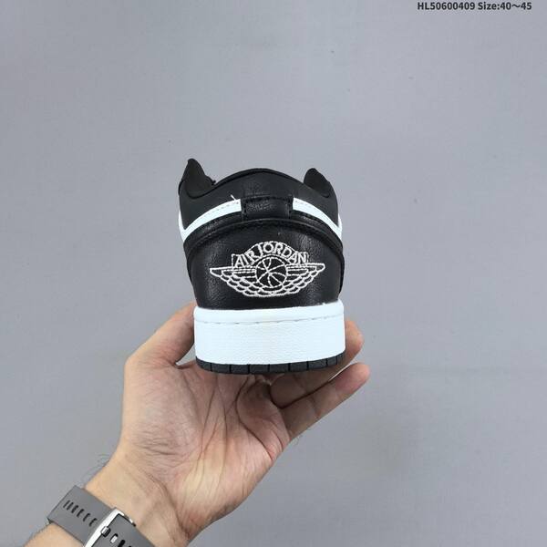 Jordan Air Jordan 1 Low Black/White EU 40-45 basketball