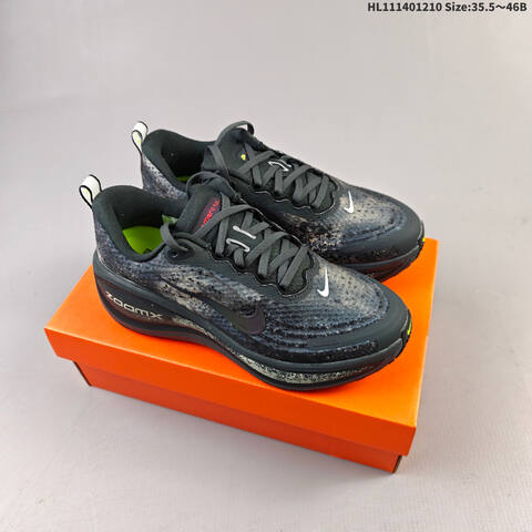 Nike VOMERO PLUS Run Nike VOMERO 18 IM6011 060 35 5 Lifestyle - Women's (BS-62785)
