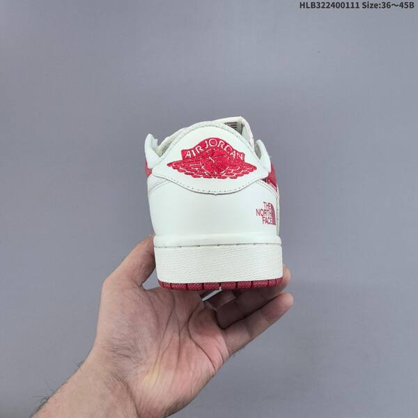 Nike Air Jordan 1 Low x Travis Scott white red EU 36-45 lifestyle