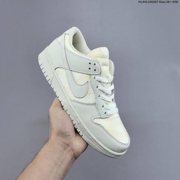 Nike SB Dunk Low Pro light beige off white cream EU 36-45 skate shoe