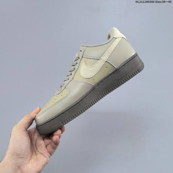 Nike Air Force 1 07 lifestyle