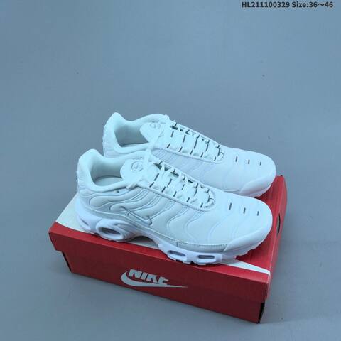 Nike Air Max Plus TN Black White EU 36-46 Running Shoe - Unisex (BS-61053)