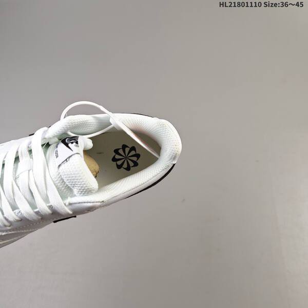 NIKE AIR FORCE 1 NIKE COURT VISION LOW lifestyle