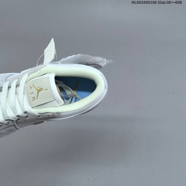 Jordan Air Jordan 1 Low Paris white/light grey EU 36-45 lifestyle