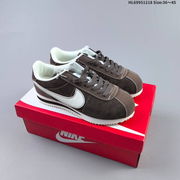 Nike Classic Cortez Cortez DN17 lifestyle