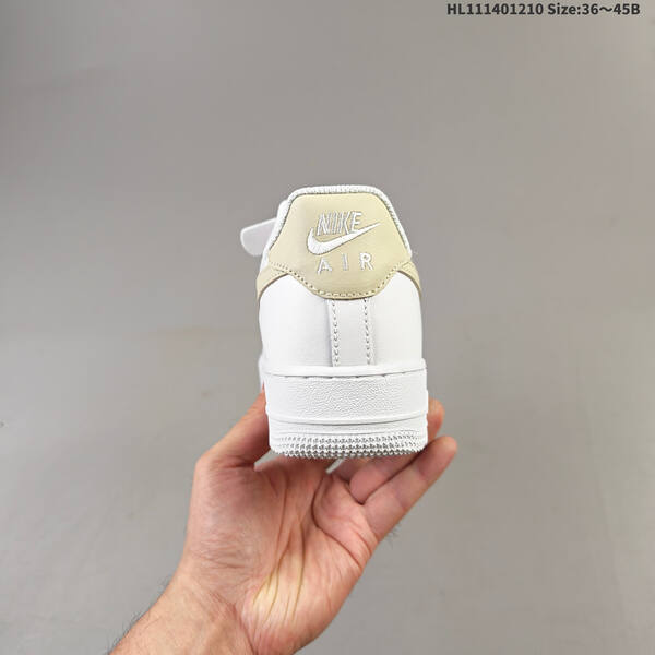 Nike Air Force 1 07 white light gold EU 36-45 sneaker