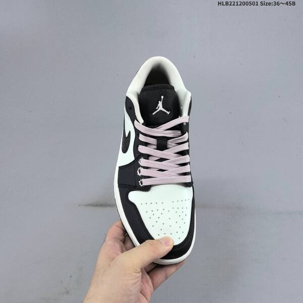 Jordan Air Jordan 1 Low White/Black EU 36-45 basketball