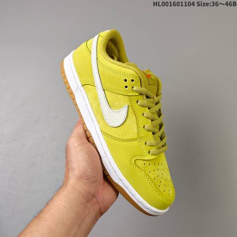 Nike SB Dunk Low Pro ISO Orange Label Saturn Gold Lifestyle (BS-63891)