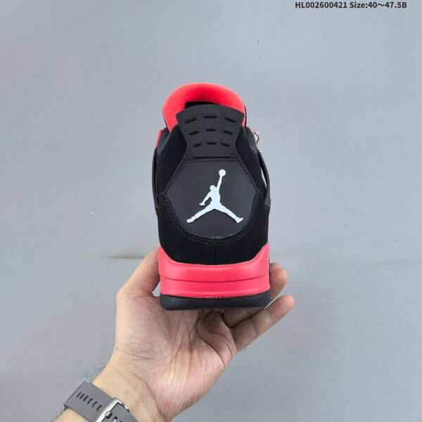 Jordan Air Jordan 4 Retro Black/Red Thunder EU 40-47.5 basketball