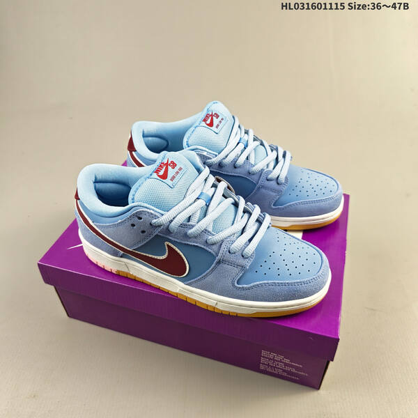 Nike SB Dunk Low ZoomAir lifestyle