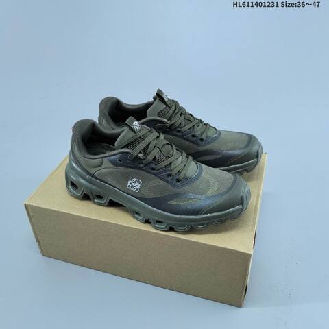 On Running Cloudrock Low Black Dark Gray White Red EU 36-47 Trail Shoe Trail Running Sneakers - Unisex (BS-69723)