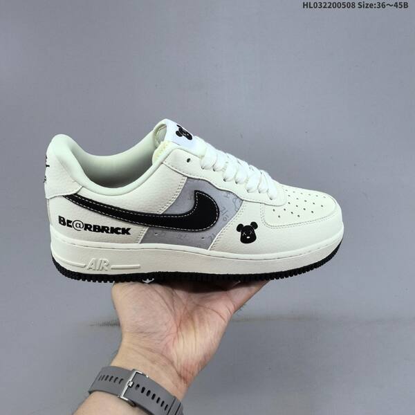 Nike Air Force1 07 low WY lifestyle