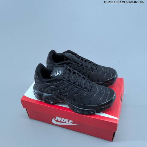 Nike Air Max Plus TN Black White EU 36-46 Running Shoe - Unisex (BS-61053)