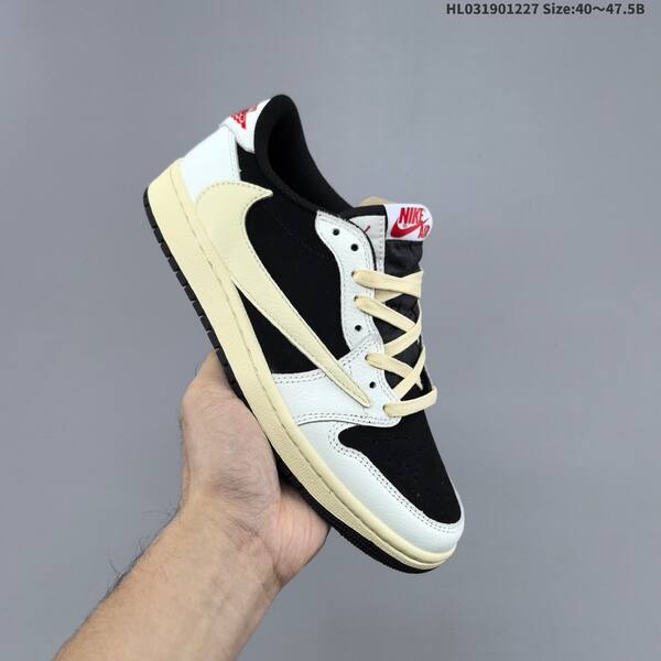 Jordan Air Jordan 1 Low x Travis Scott black/white EU 40-47.5 lifestyle