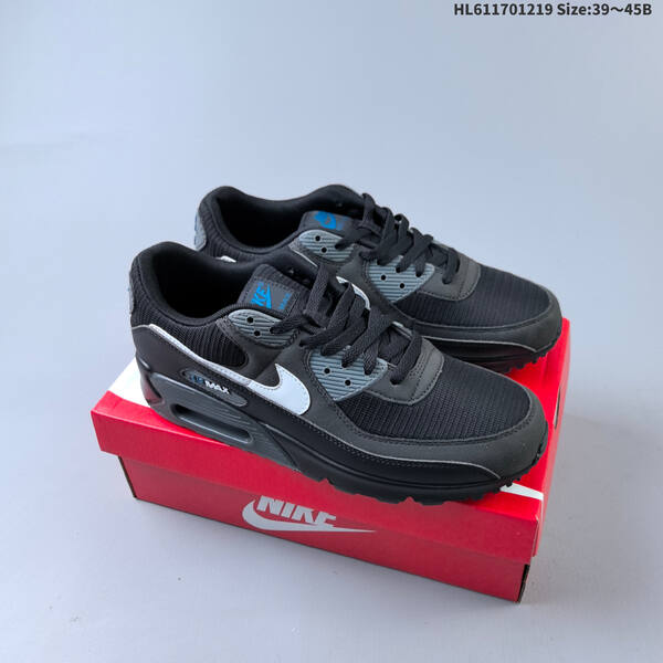 Nike Air Max 90 lifestyle