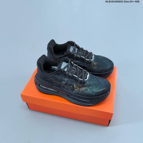 Nike VOMERO PREMIUM ReactX Air Zoom Black White EU 39-46 Running Shoe - Unisex (BS-59985)
