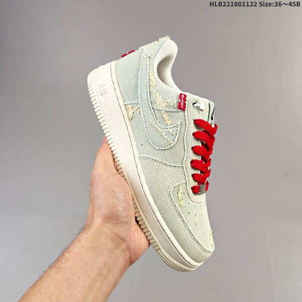 NIKE AIR FORCE 1 07LV LV2288 lifestyle