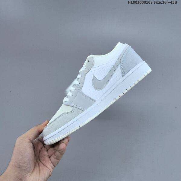 Jordan Air Jordan 1 Low Paris white/light grey EU 36-45 lifestyle